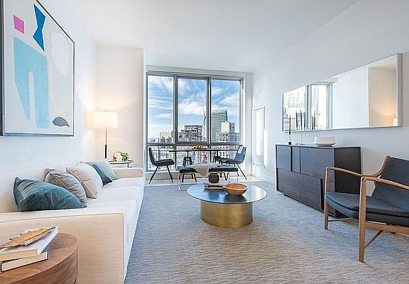3rd image of 160 Madison Ave APT 26A