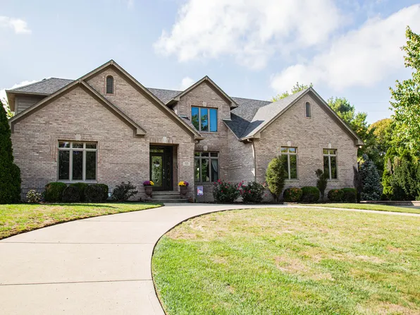 6340 Deerstand Rd, Greenwood, IN 46143