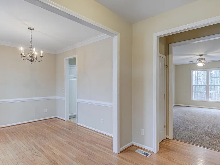 108 Allie Bell Ln — Photo 3
