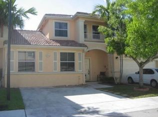 884 NW 131st Ave, Pembroke Pines, FL 33028