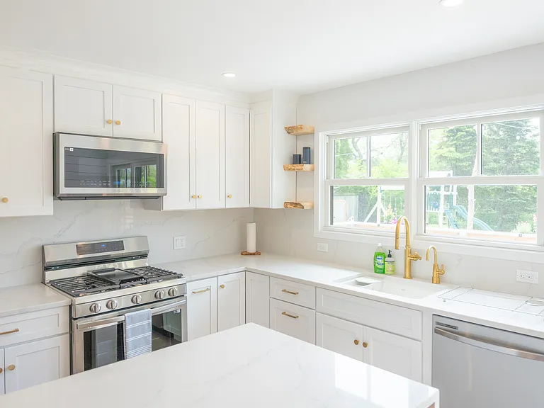 78 Benson Dr — Photo 9