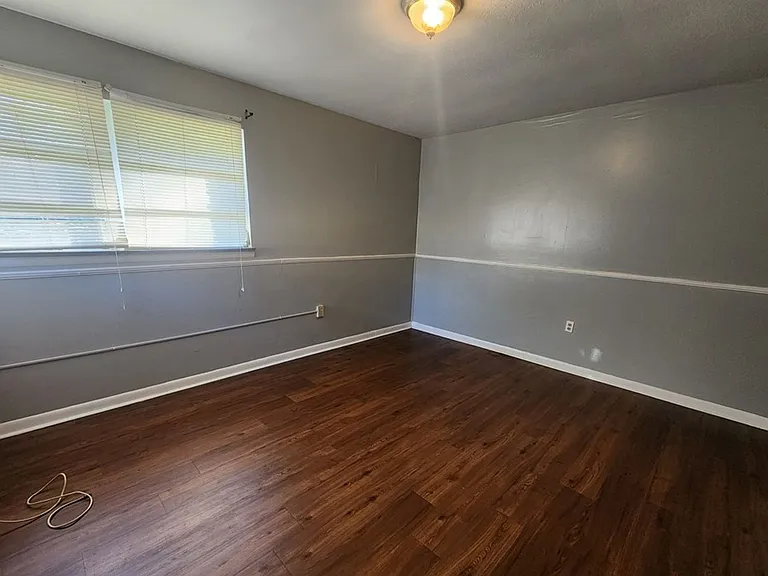 511 Johnson Rd — Photo 9