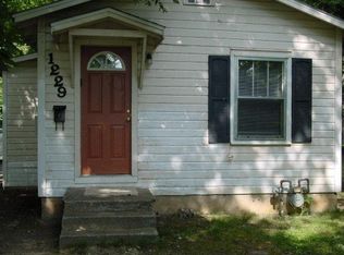 1229 N Fremont Ave, Springfield, MO 65802