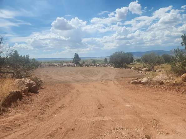 1421 N Foothill Dr, Paragonah, UT 84760