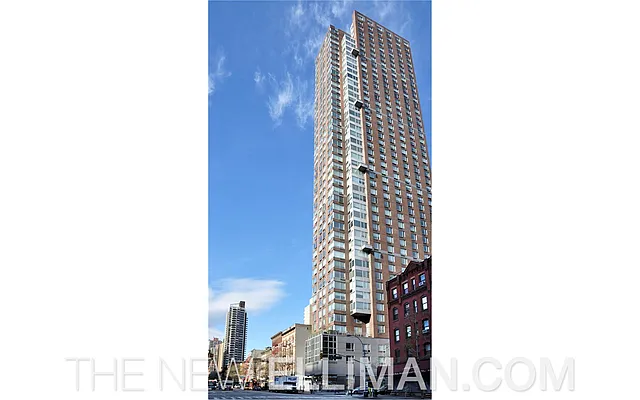 Rented by Douglas Elliman | media 32