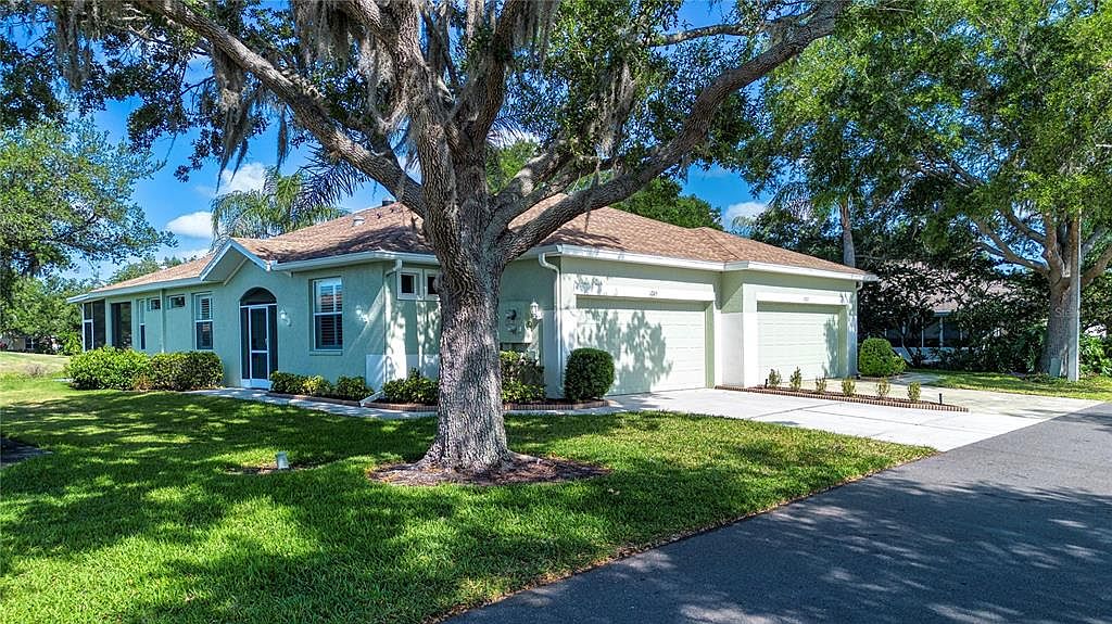 1205 HUNTINGTON GREENS DRIVE, Sun City Center, FL 33573 | Zillow