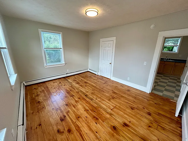 409 Main St #105 — Photo 20