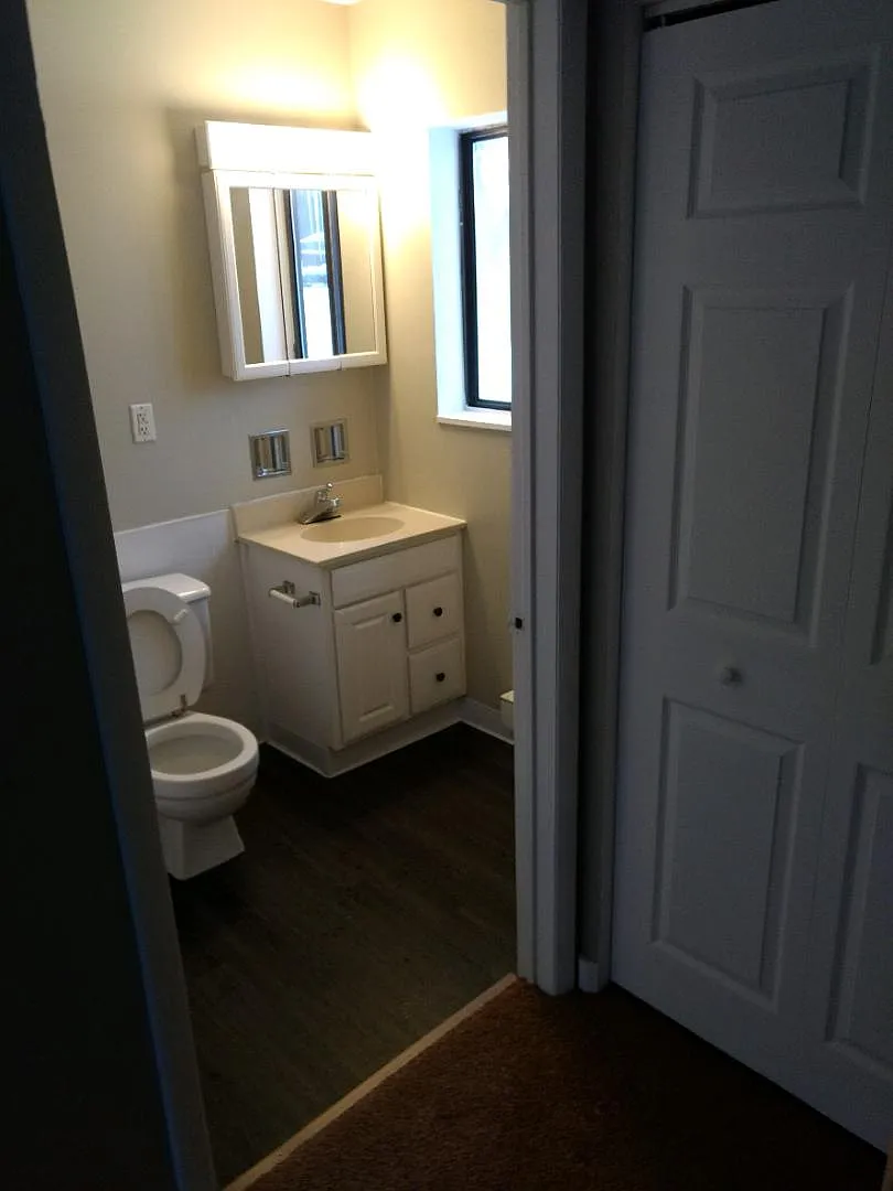 154 Hailesboro St — Photo 4