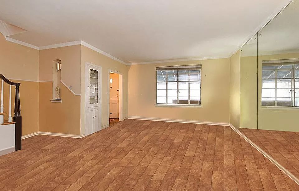 1st image of 10815 65th Ave