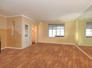 10815 65th Ave, Forest Hills, NY 11375