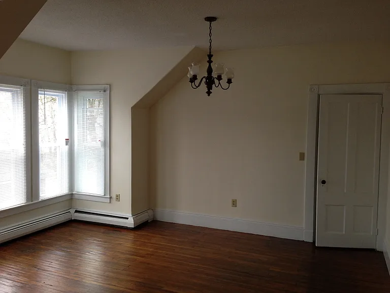 69 S 6th St #2 — Photo 3