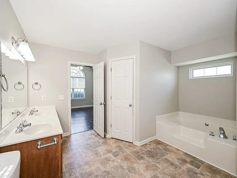 1594 Laurel Ledge Dr — Photo 11