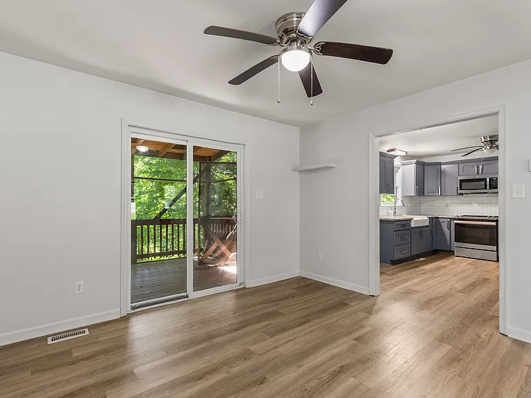 4001 London Rd — Photo 10