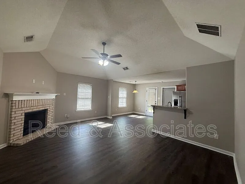 Building Photo - 9520 Eckley Pl