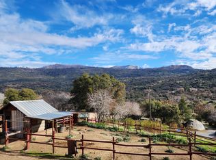 51090 Eshom Valley Dr, Badger, CA 93603