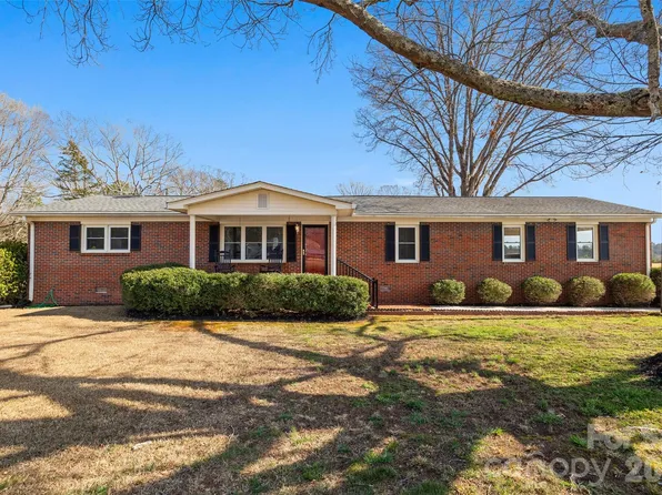 1621 Pleasant Grove Rd, Chester, SC 29706