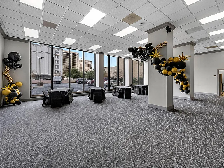 5150 Hidalgo St #202 — Photo 32