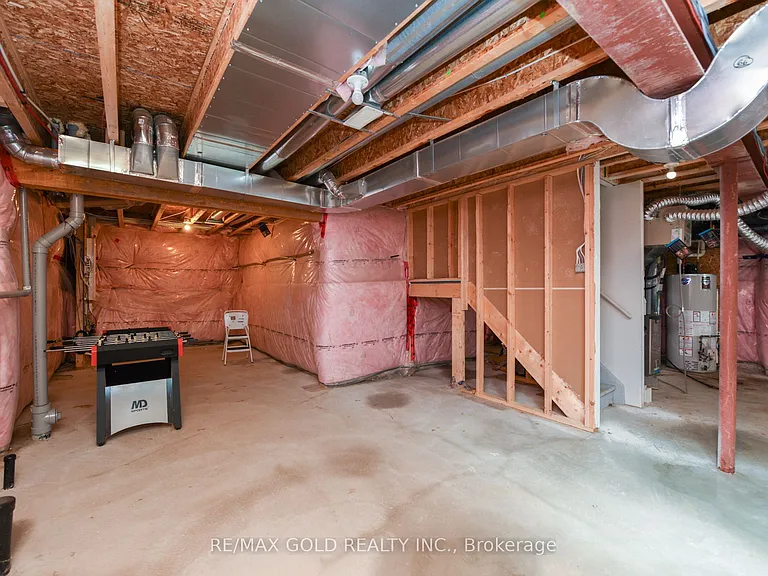 1270 McPhedran Point — Photo 47