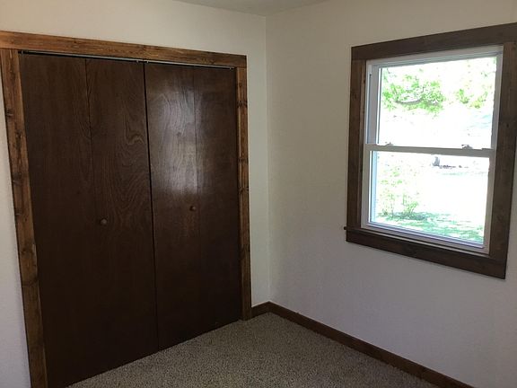 5th image of 501 N Ash Ave