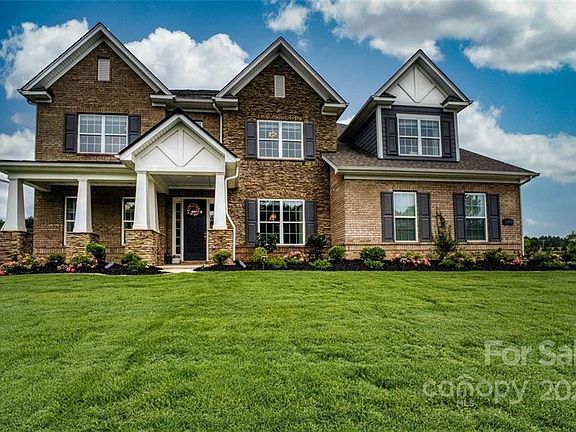 2nd image of 2146 Loire Valley Dr