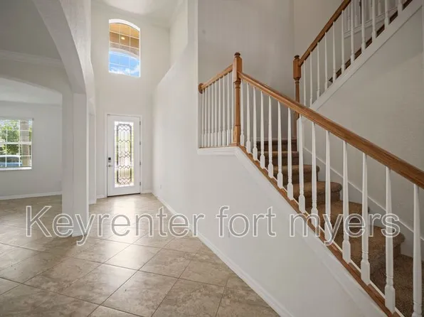 4234 Bluegrass Dr, Fort Myers, FL 33916