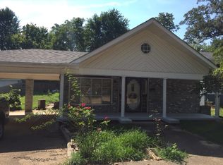 721 N 11th St, Poplar Bluff, MO 63901