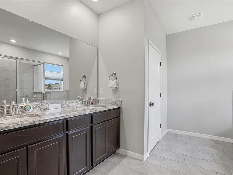 3228 Living Coral Dr — Photo 16