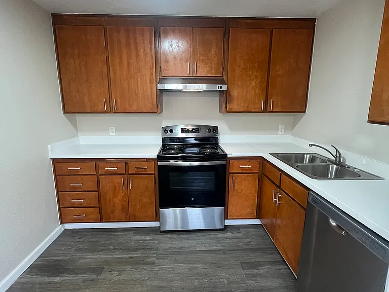 414 S Church St #A — Photo 4