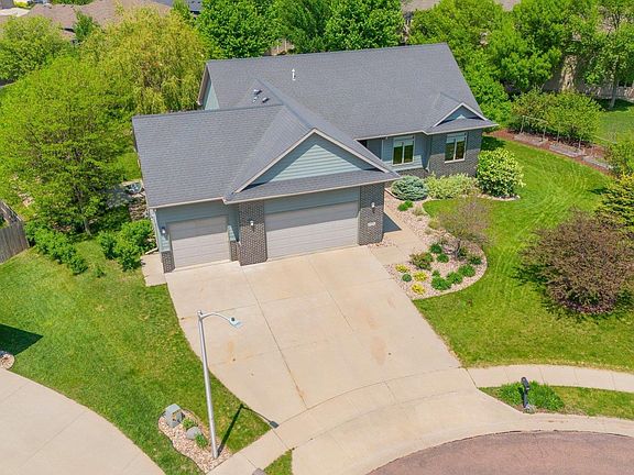 2nd image of 6301 S Diamond Cir