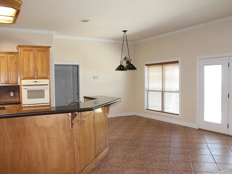 336 Skyline Dr — Photo 12