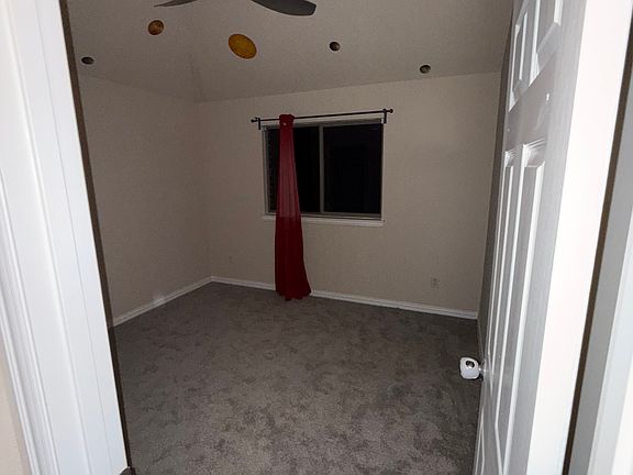 5th image of 5001 Buckland Dr