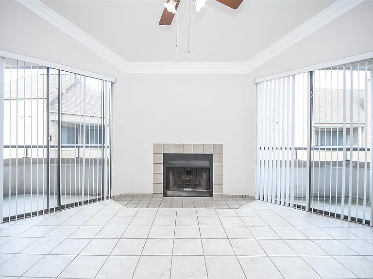 5200 Weslayan St #311 — Photo 10