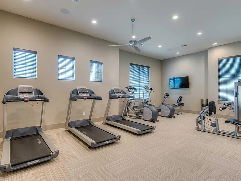 Catalon at Lago Mar I & II — Photo 25