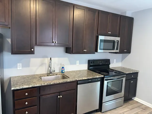 46 S Spruce St, Nazareth, PA 18064