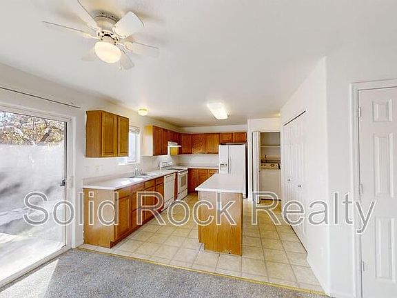 2nd image of 4913 Leland Point