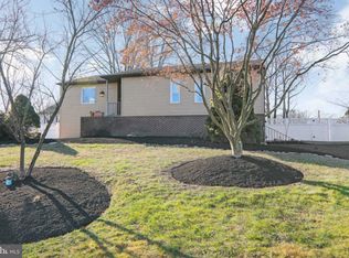 1054 Florida Ave, Bensalem, PA 19020