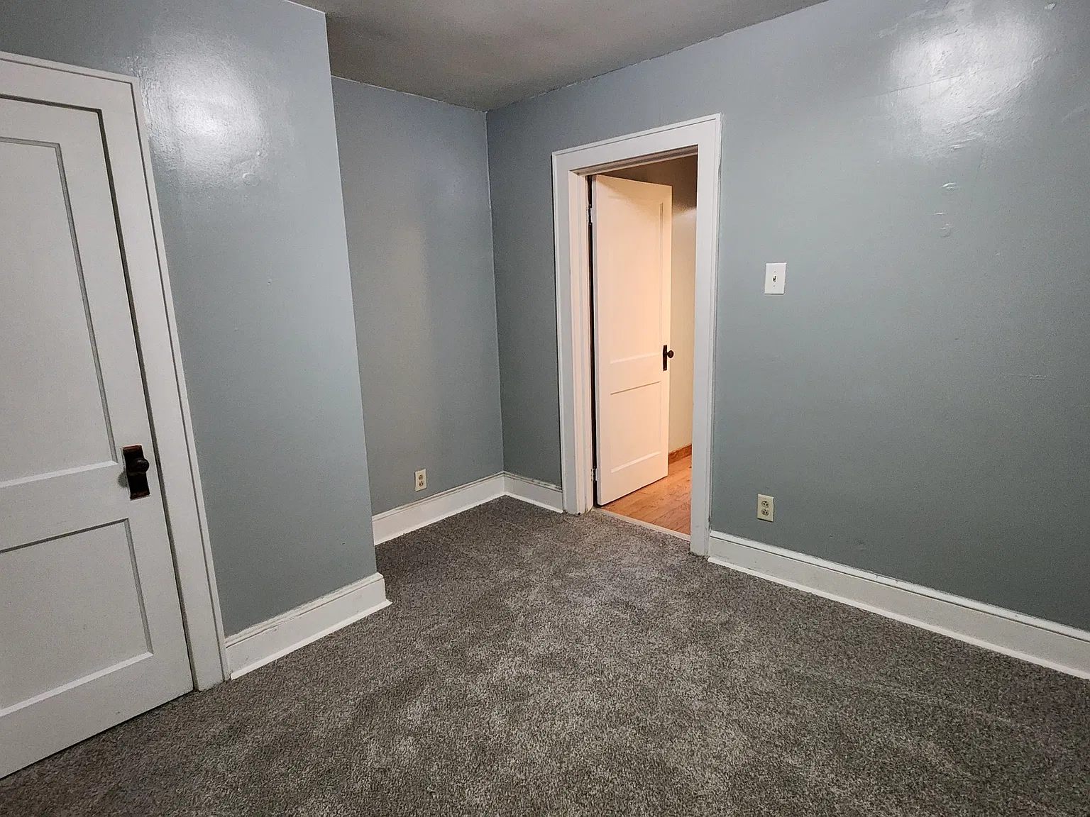 452 Main Street - 4 — Photo 2