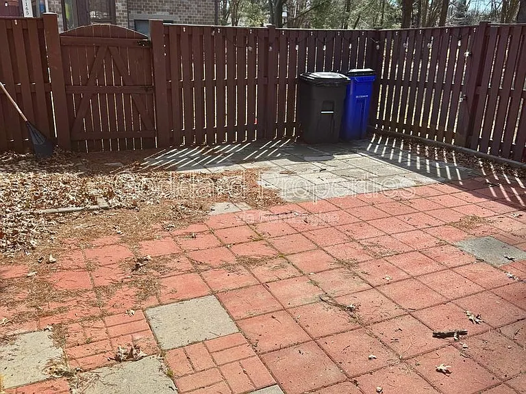 7193 Talisman Ln — Photo 25