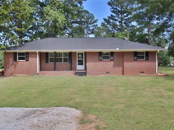3312 Ben Brown Rd, Valley, AL 36854