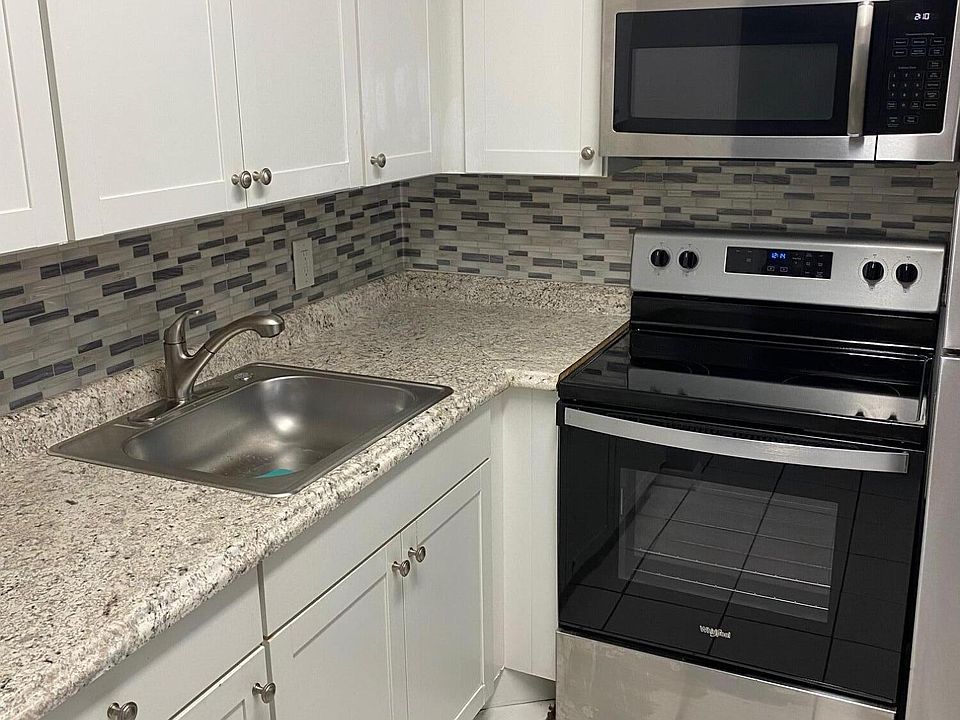 1st image of 294 Chatham O #294