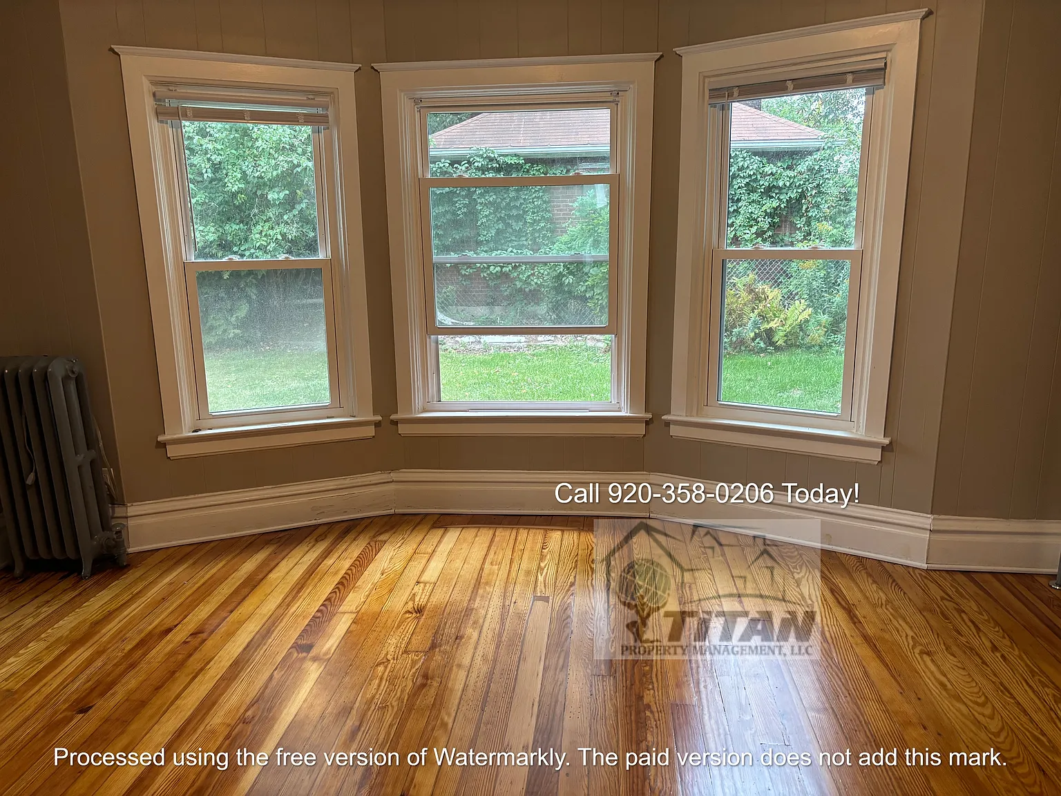 1012 Columbus St — Photo 2