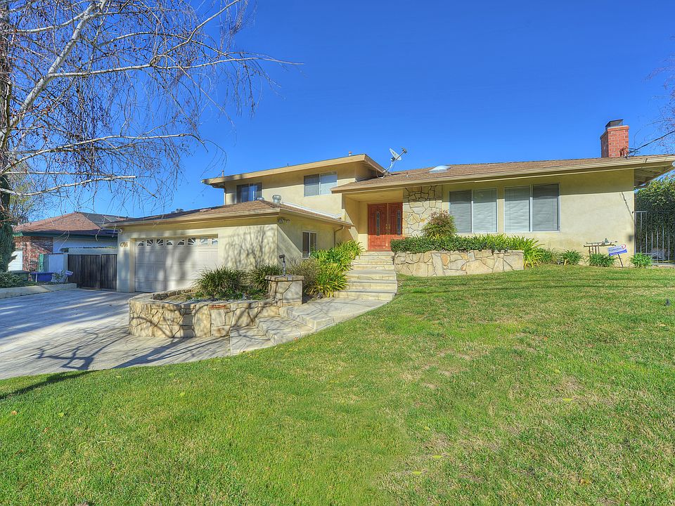 1st image of 4706 Conchita Way