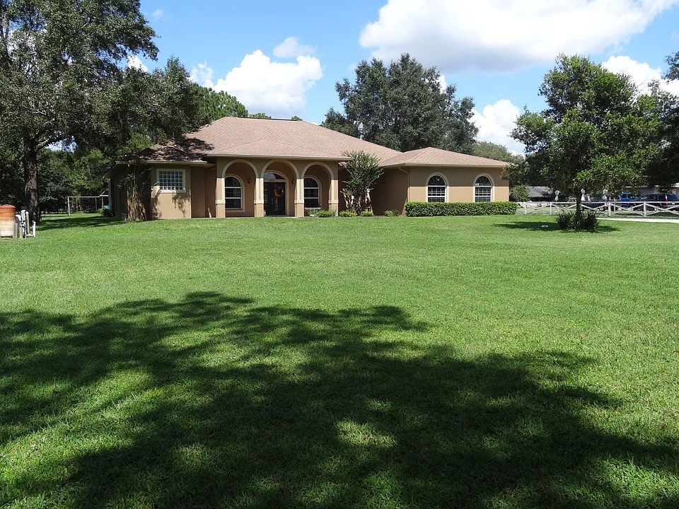 1st image of 28503 Sonny Dr