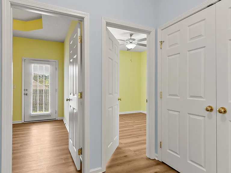 6402 Covington Villas Dr — Photo 22
