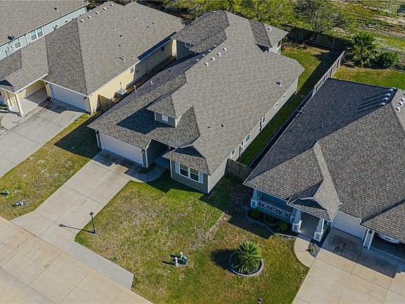 4th image of 125 Shadow Moss Ln