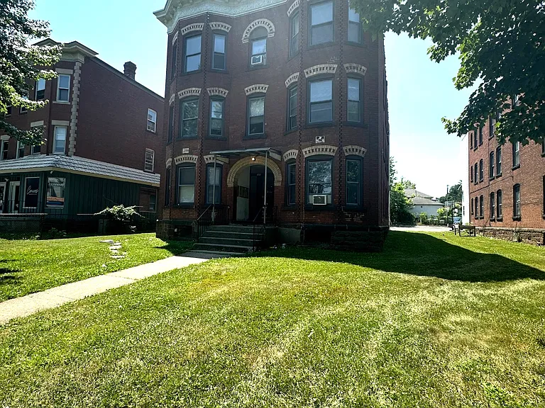 365 Franklin Ave #3N — Photo 20