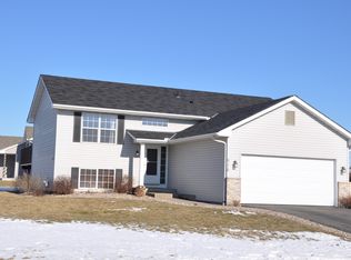 510 Dogwood St NE, Lonsdale, MN 55046