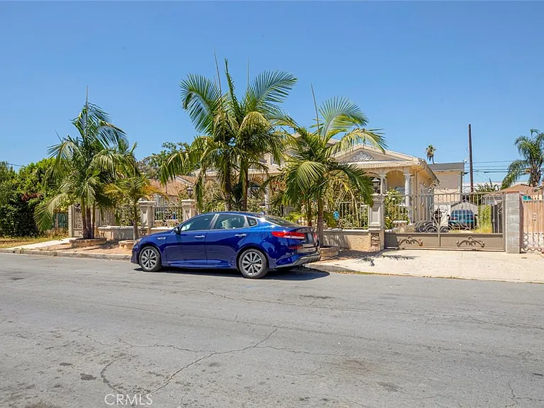 6641 Agnes Ave #A — Photo 8