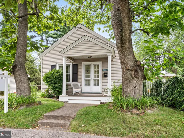 4222 S Clinton Ave, Hamilton, NJ 08610