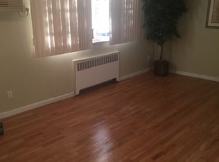 26818 82nd Ave #171B, Floral Park, NY 11004